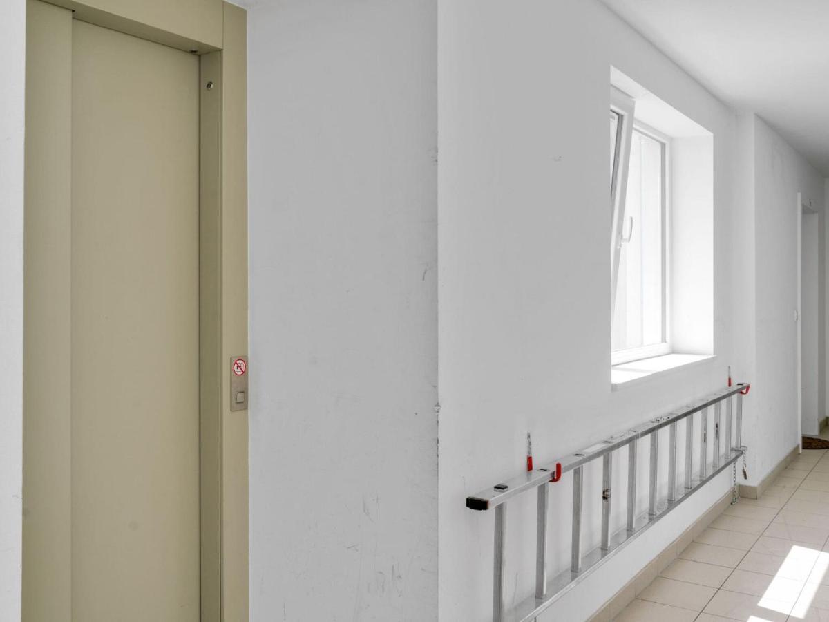 Elegant Apartment In Vienna With Patio ภายนอก รูปภาพ