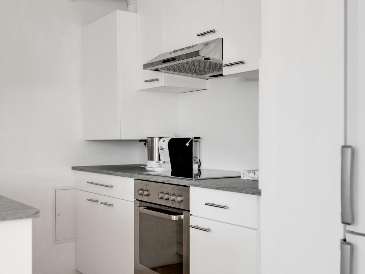 Elegant Apartment In Vienna With Patio ภายนอก รูปภาพ